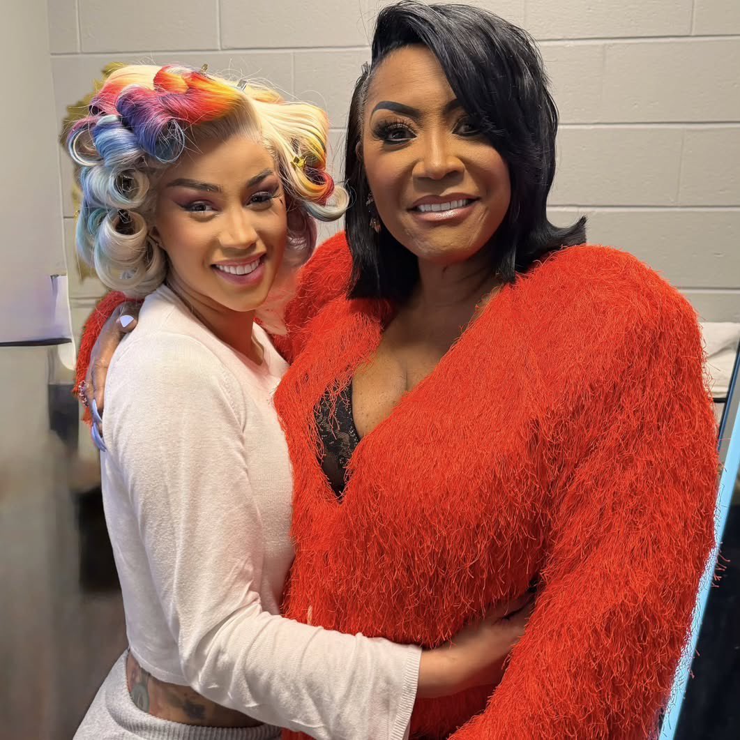 Pop Crave tweet media