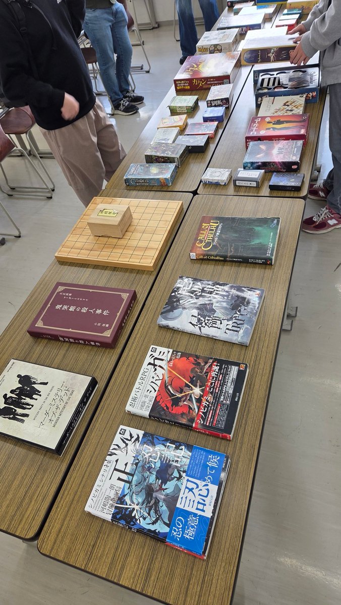 TUT_Analoggame's tweet photo. 13時からA308で体験会を行います！
皆さんぜひお越しください！！ https://t.co/IjYJ7rMz2c