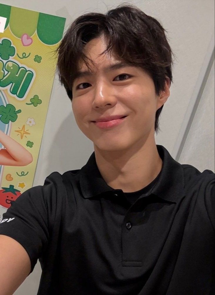 ⋆ 𝒆dm͟und. tweet media