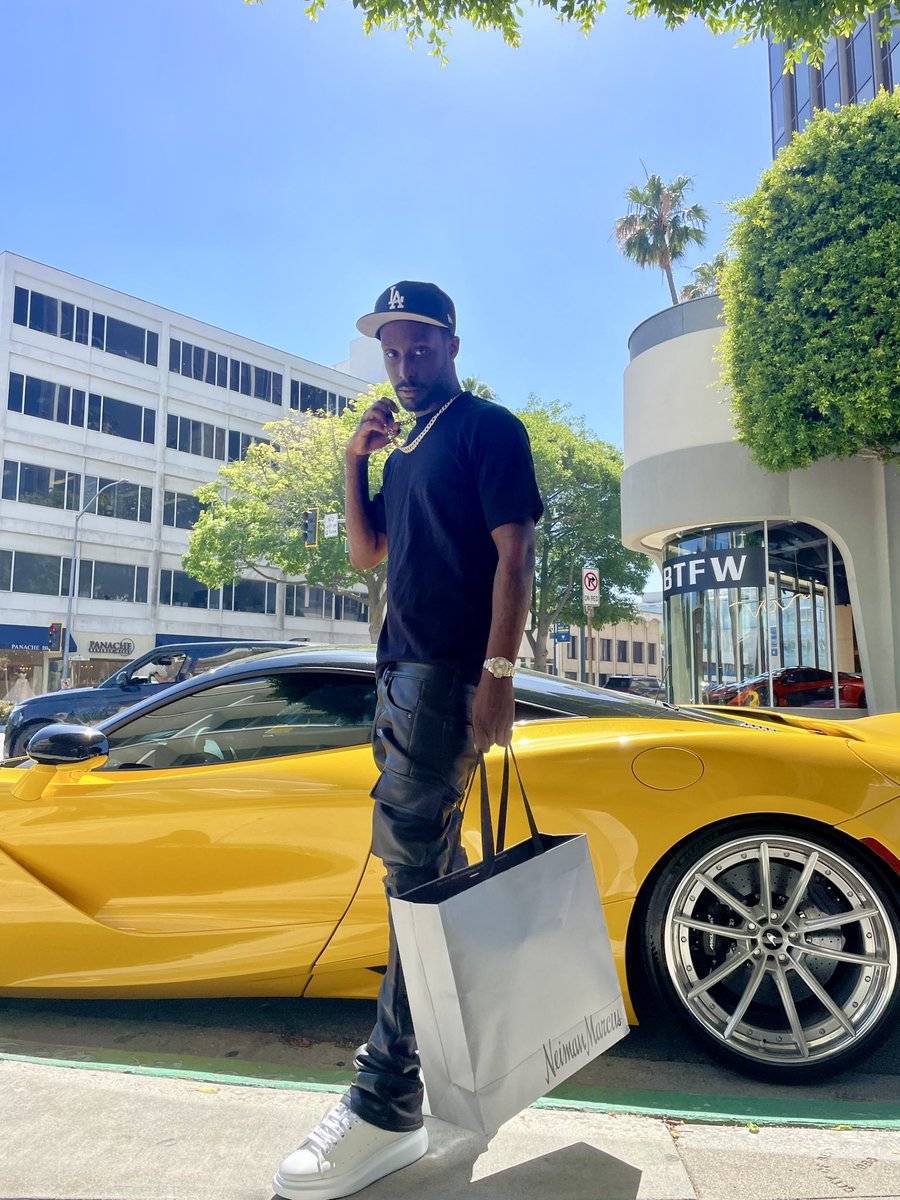 RealKingBenzo's tweet photo. https://t.co/hxtJkgvC1g