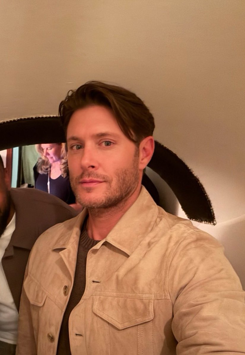 gi⎊Ψ🏒 bday girl tweet media