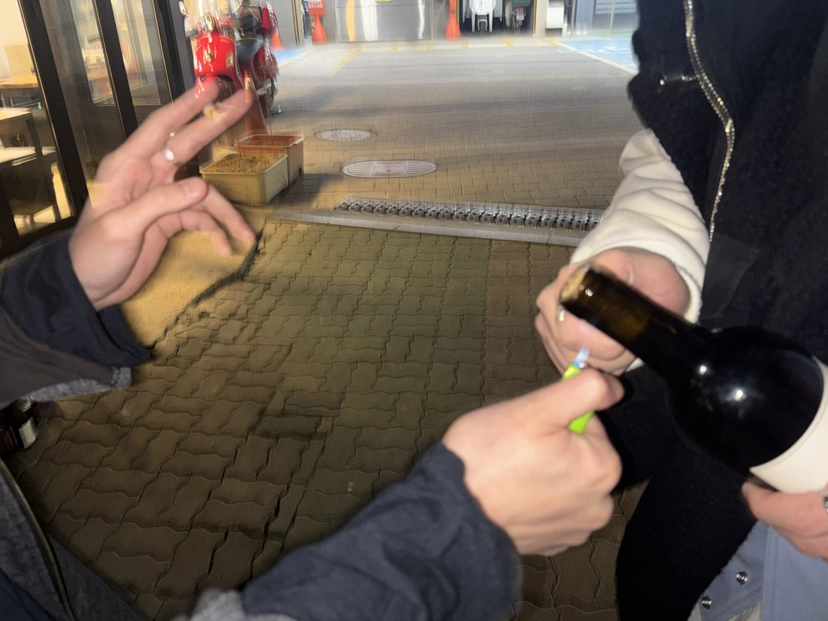 jelline kim tweet media