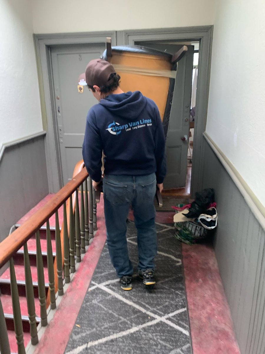 Aleks SharpVanLines tweet media