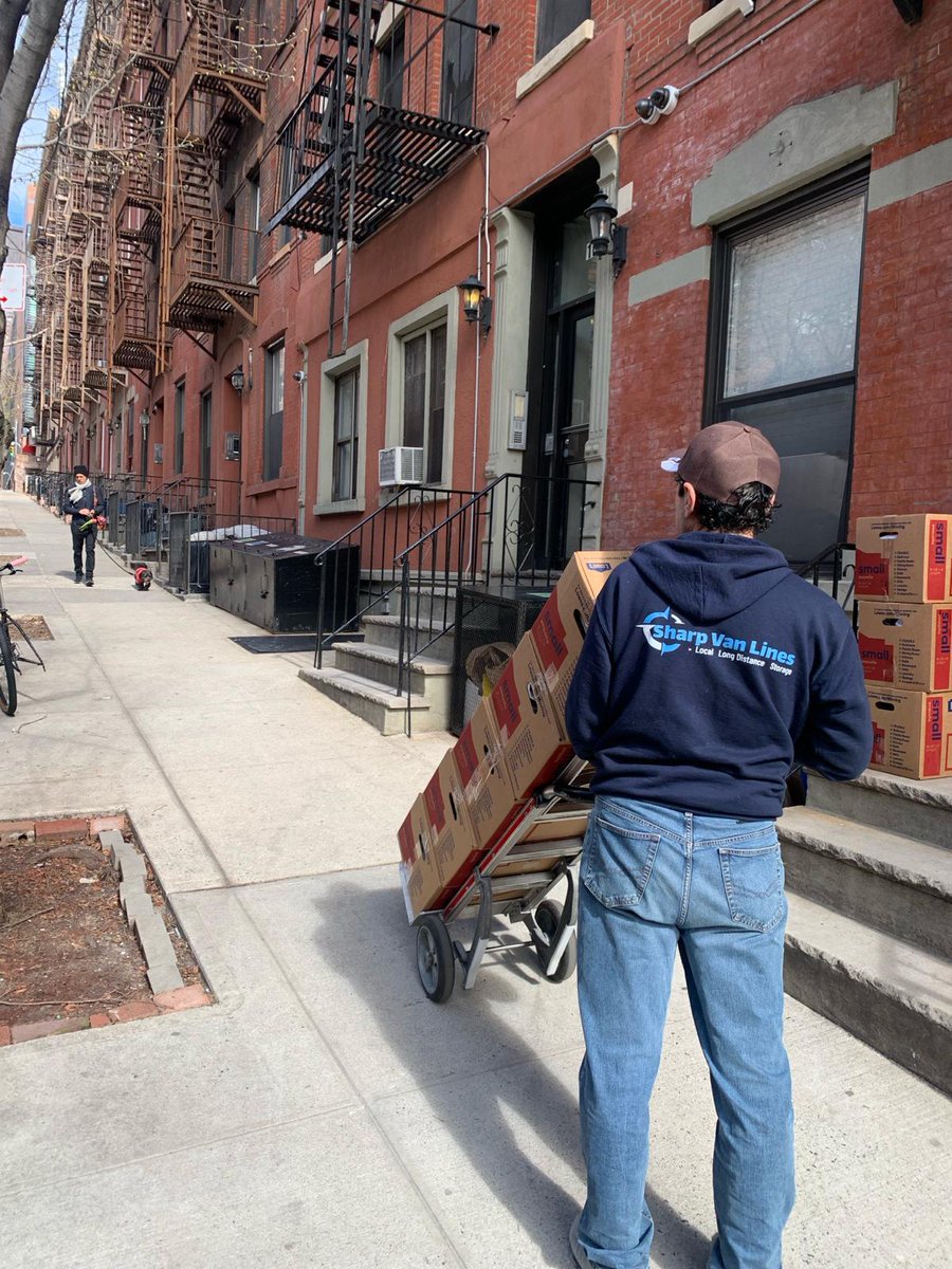 Aleks SharpVanLines tweet media