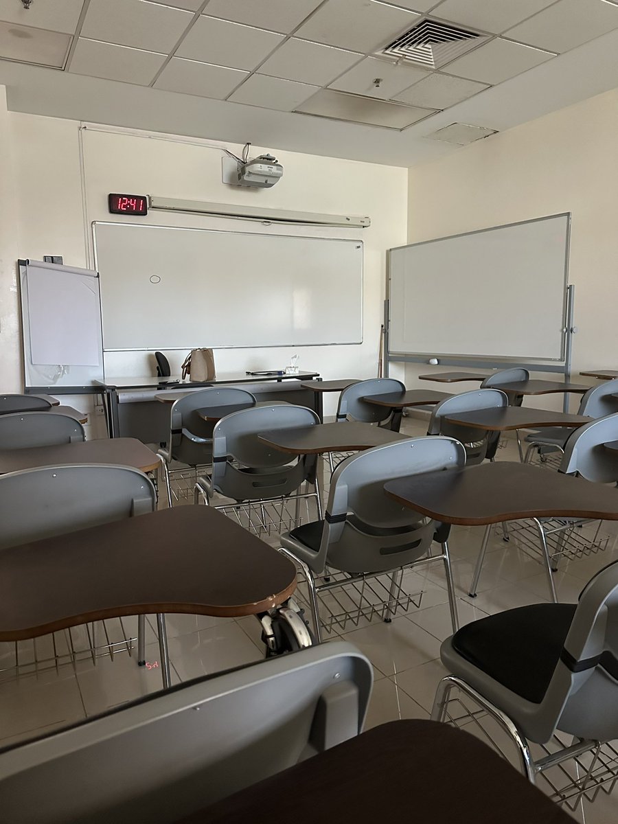 Ara ☢︎ tweet media