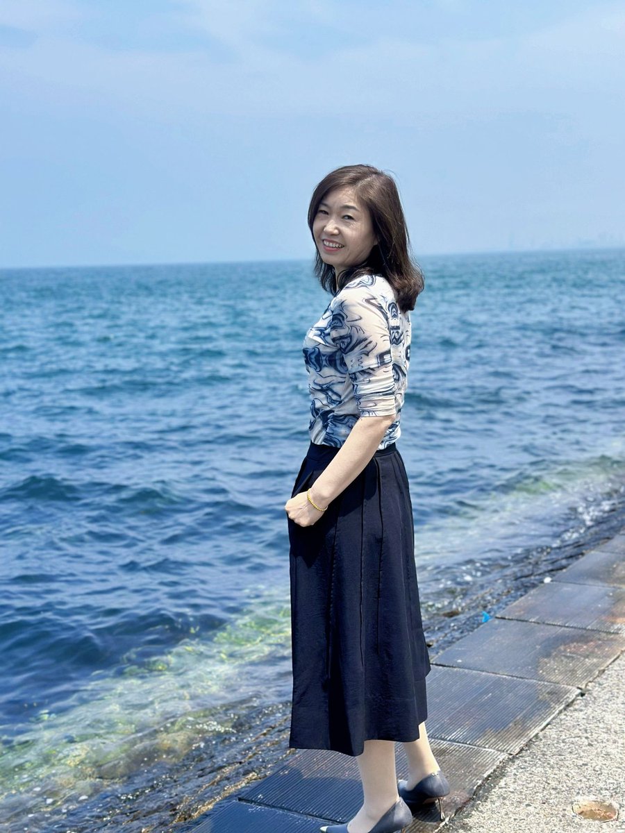 80后情绪交流馆 tweet media