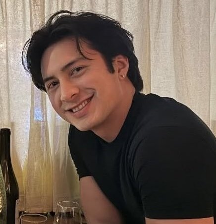 wait. you saw that? 🥨 tweet media