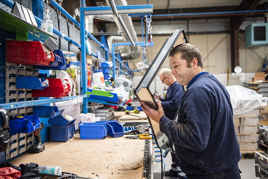 Yorkshire Laser tweet media