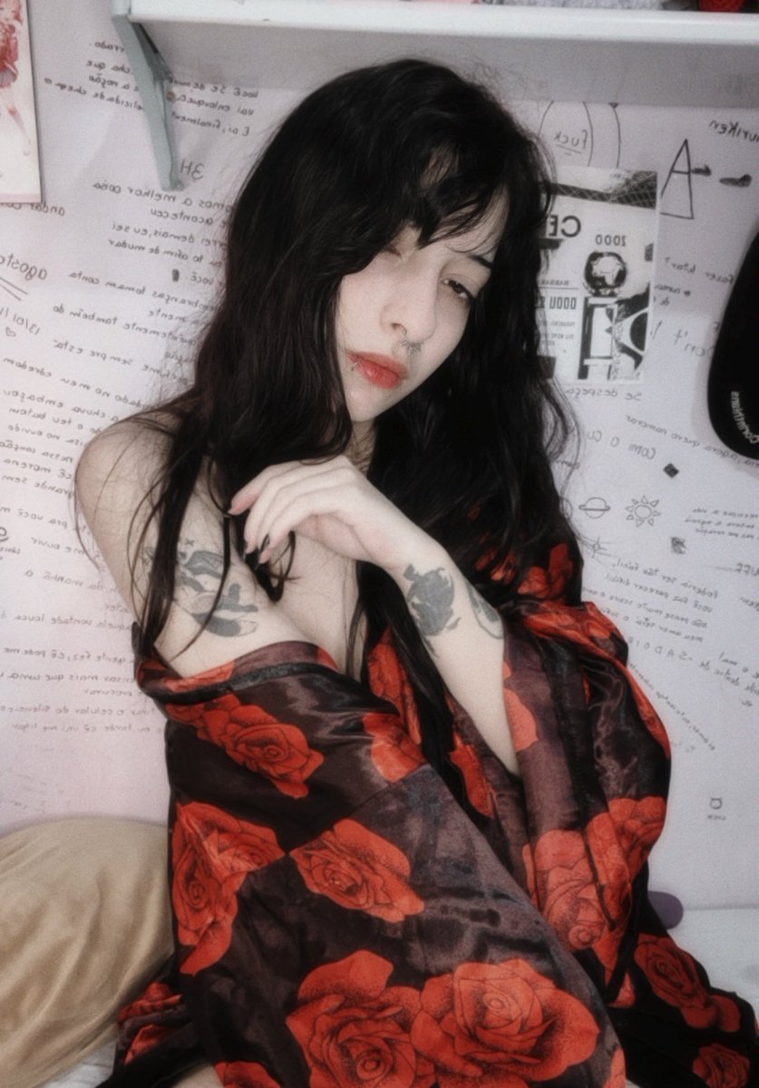 Justine ☆ミ tweet media