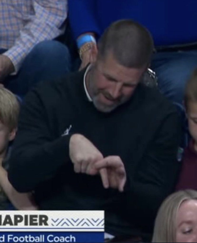 ℍ𝕒𝕞𝕚𝕝𝕥𝕠𝕟⚡️ tweet media