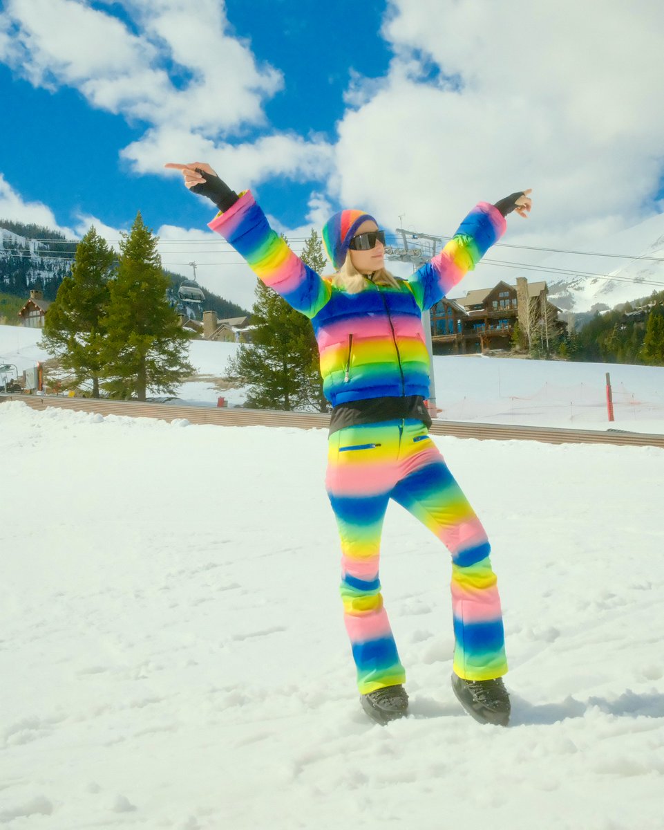 Paris Hilton tweet media