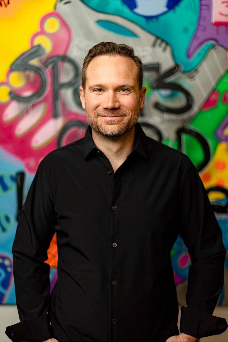 lememe_james tweet media