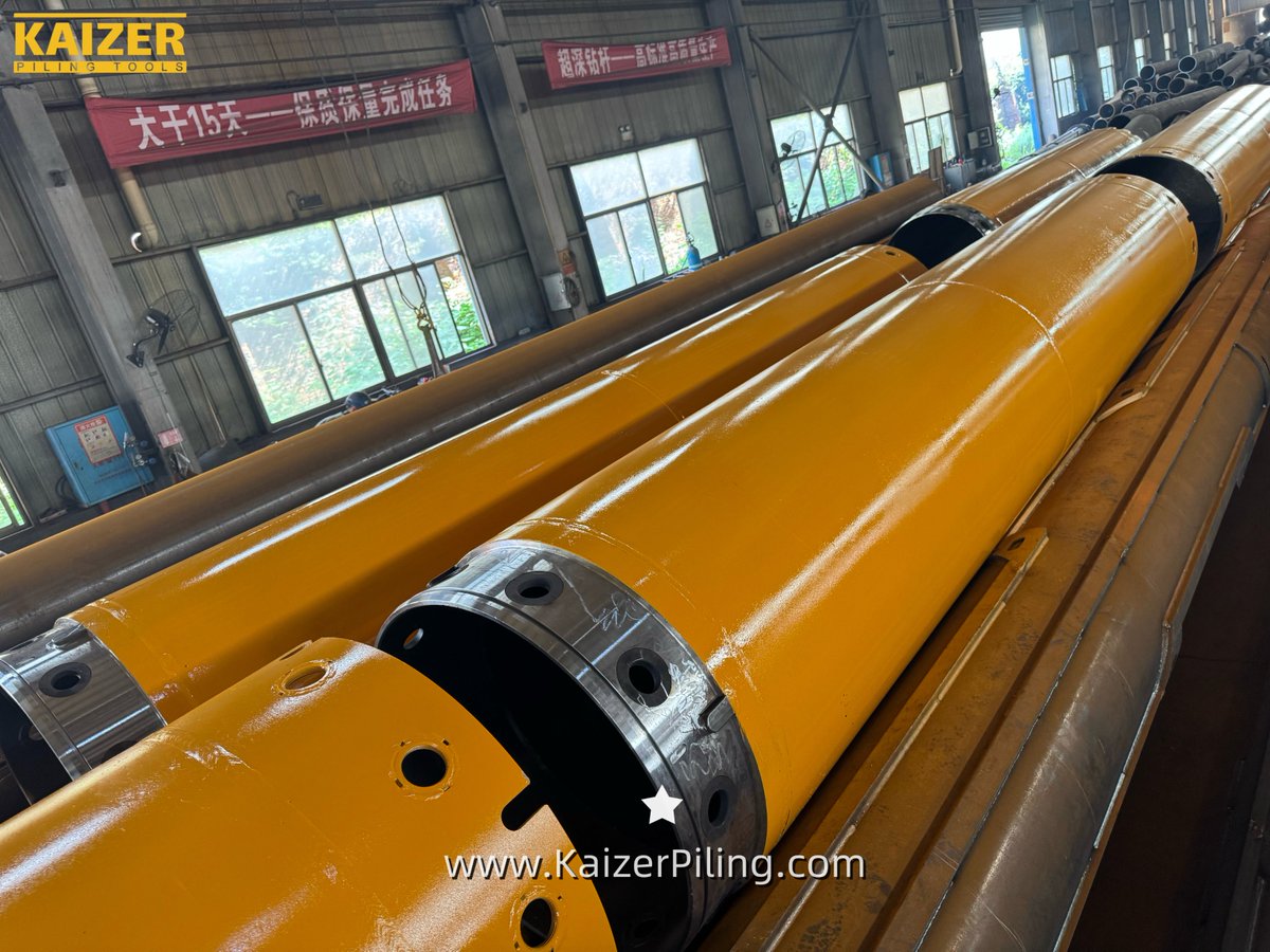 KaizerPiling's tweet image. Threaded connections are the weakest link in deep drilling operations. A high-quality casing pipe connector ensures torque transmission is efficient and the annular space remains sealed during advancement. 
#CasingPipeDesign #DrillingTools #Geotechnical