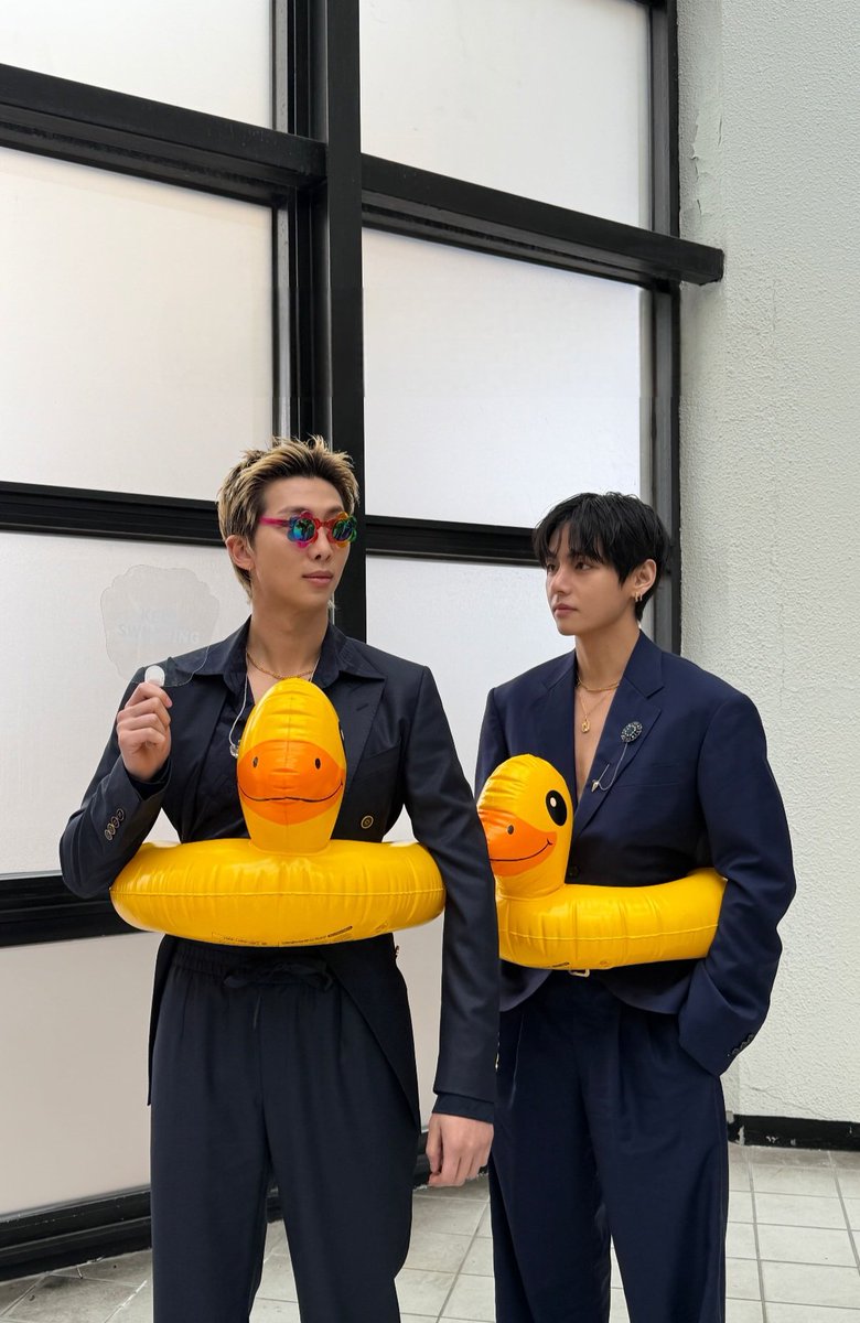 ㅋㅋㅋㅋㅋㅋㅋ 알앤뷔얔ㅋㅋㅋㅋㅋㅋㅋㅋ