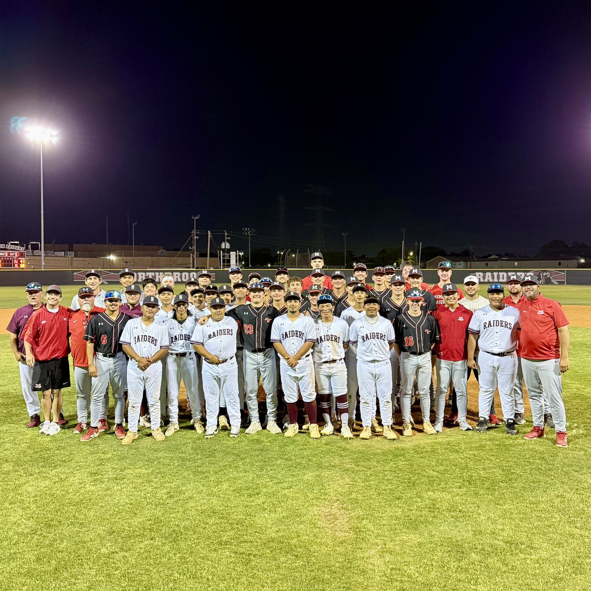 Memorial Baseball tweet media