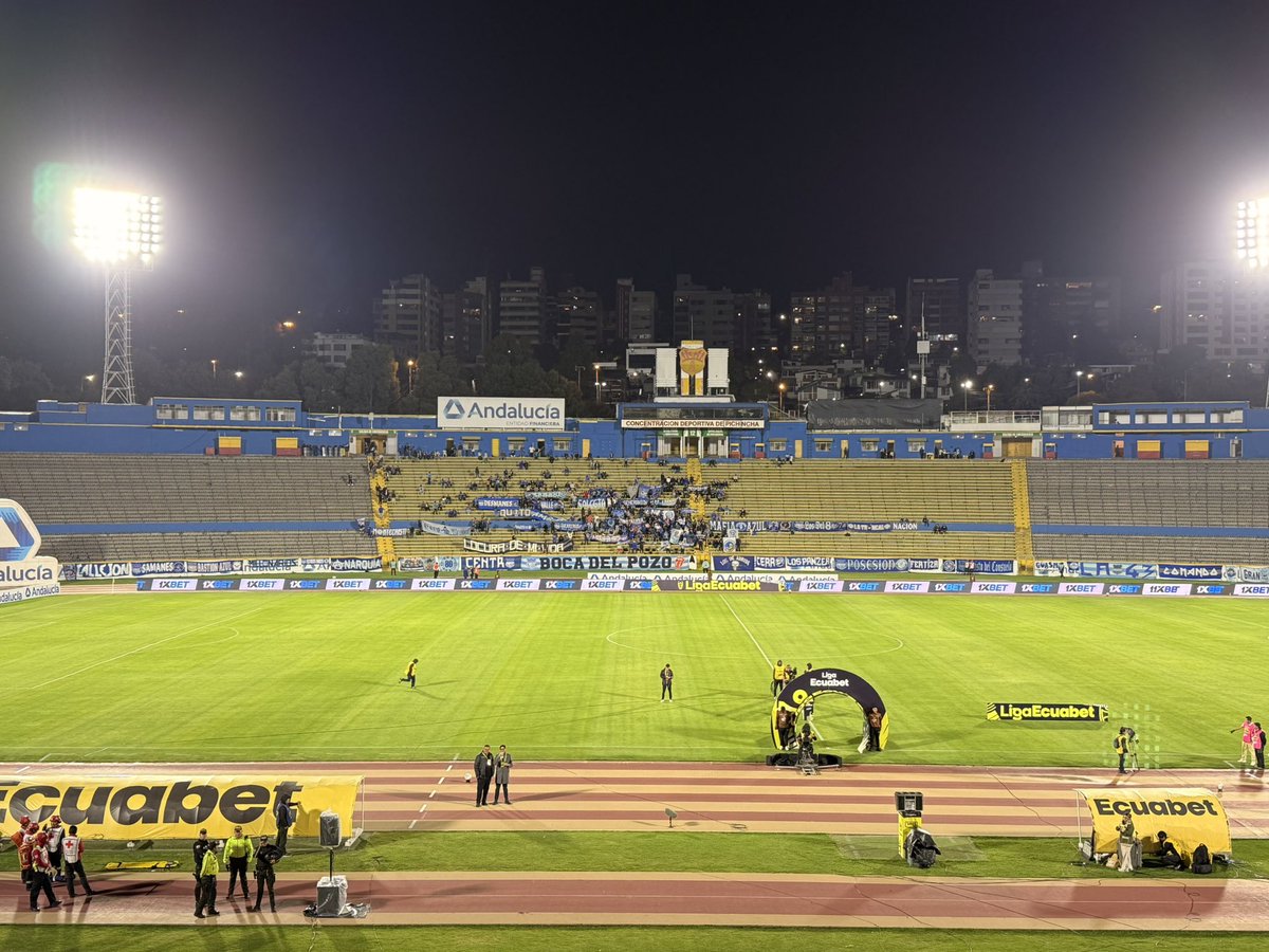 El Universitario (Sin DT) tweet media