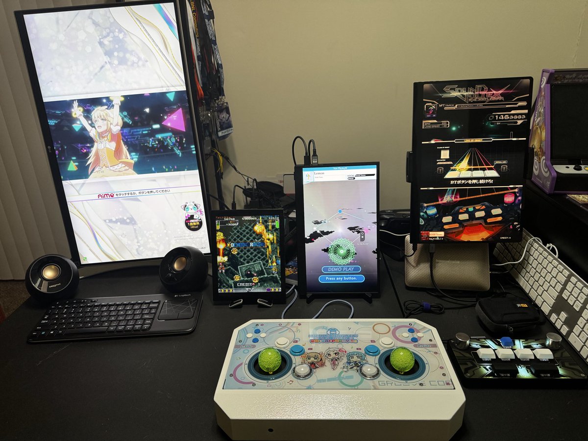 Menny Drives tweet media