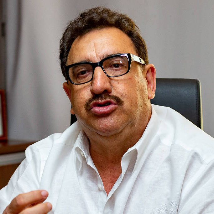 République tweet media