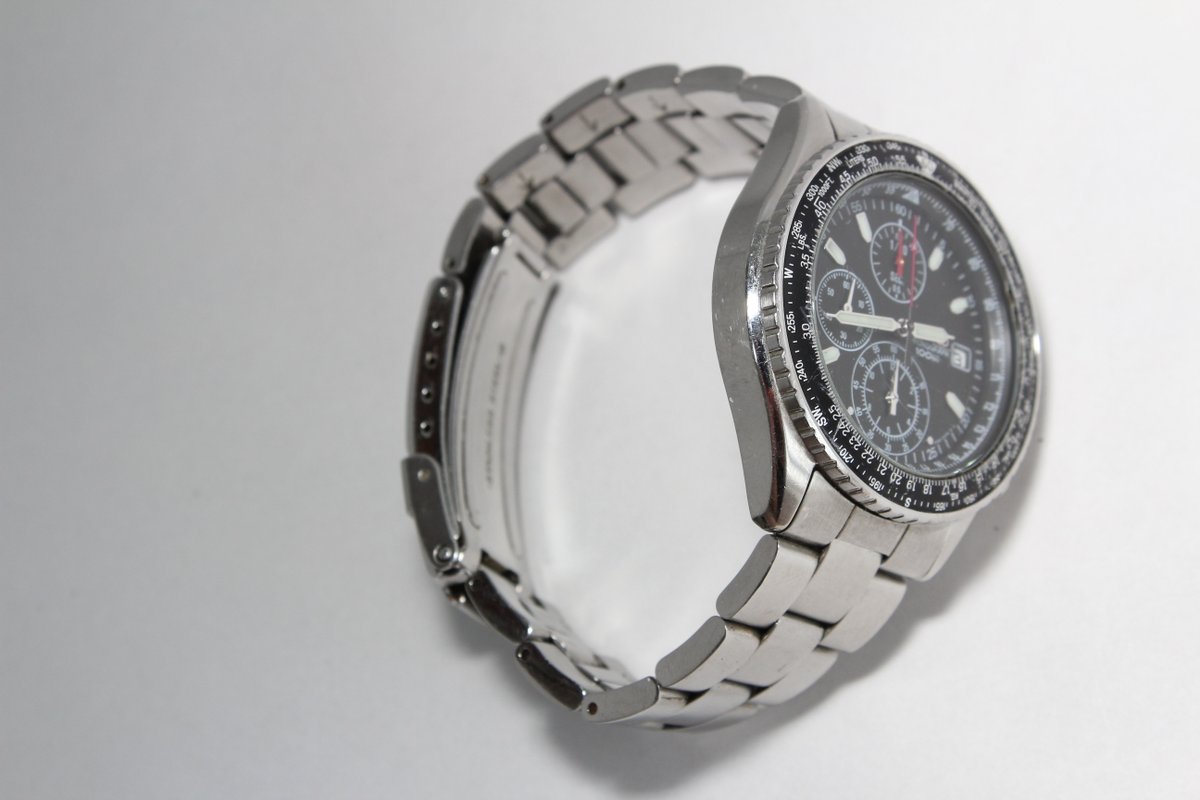 GshockTkhs's tweet photo. SEIKO CRONOGRAPH 7T92-0CF0 https://t.co/GnFoIbpj6k #seikocronograph #cronograph #seikowatch https://t.co/LYyEjJrER3
