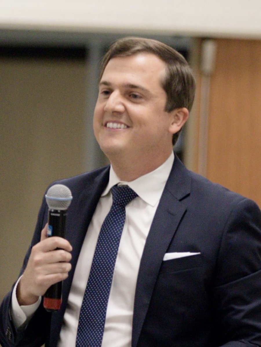 Lucky Teter tweet media