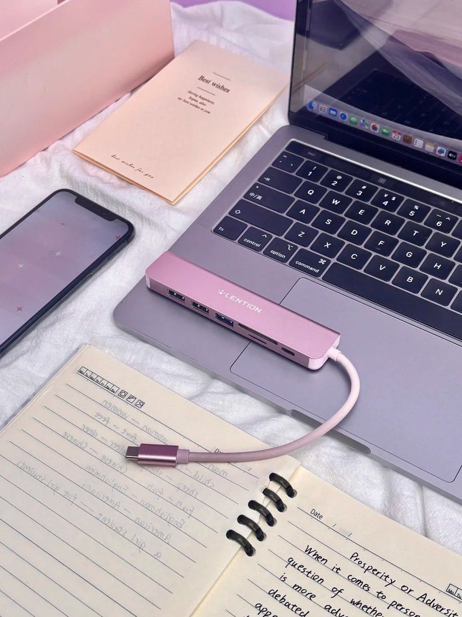 LentionOfficial's tweet image. Power your day, expand your world ⚡🌍
One hub, total control—100W charging, crisp 4K HDMI, fast data, and card access. 🔌
👉 bit.ly/ce18-fb-hub

#USBCHub #Hub #USBCAdapter #MacBookAccessories #TechGear #TechDeals