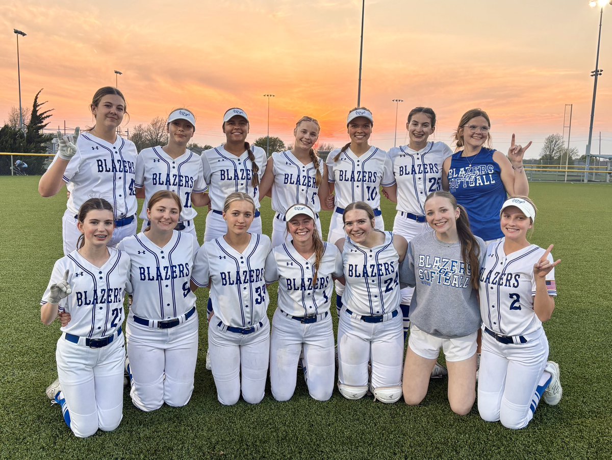 Gardner Edgerton High School Softball tweet media