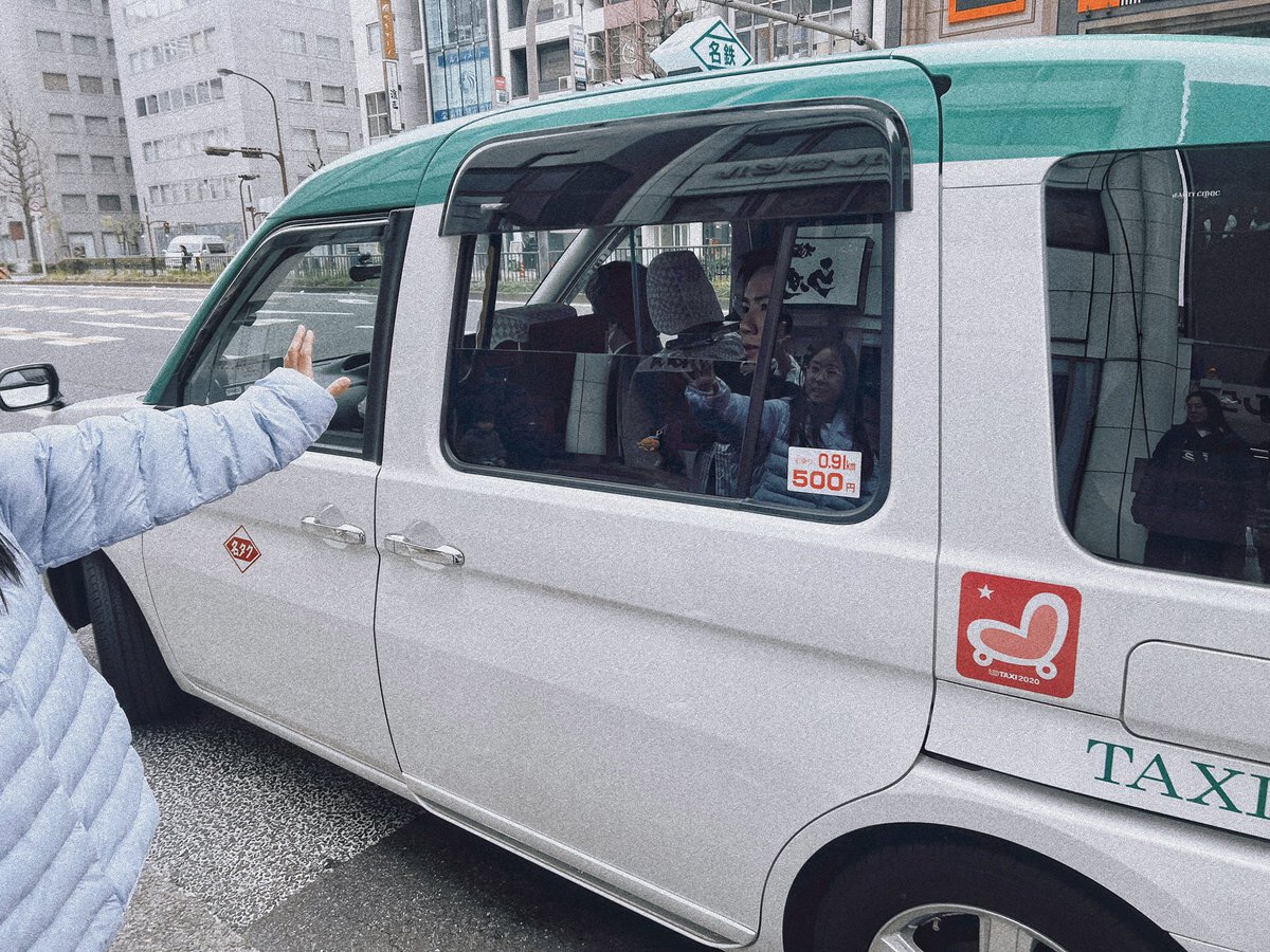 BlackjellyDevil tweet media