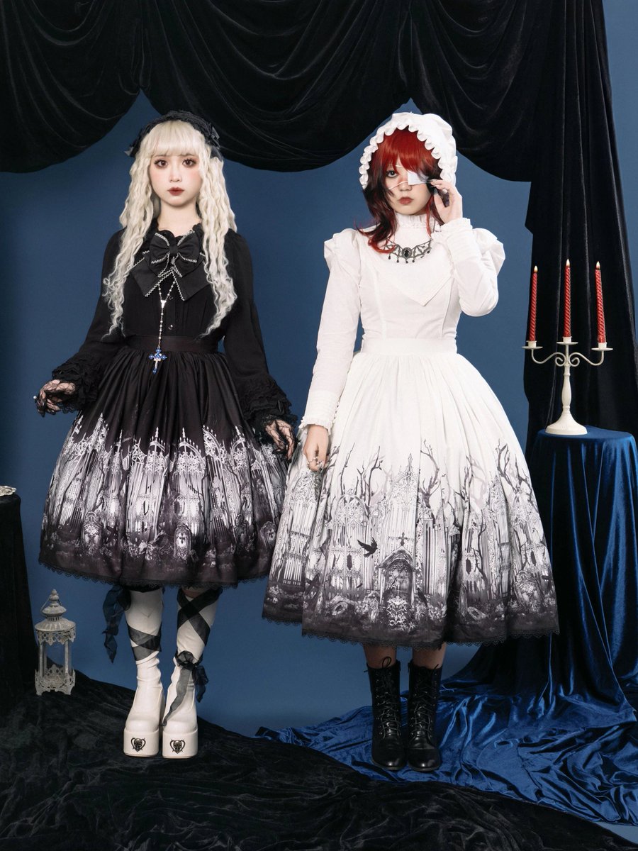 42lolita_'s tweet image. New🔥Raven Cemetery - Gothic Lolita A-Line Skirt Cemetery Printed

📅Pre-order ends Apr 18, 2026

Regular tulle or corset 🕯️
Each version hits a different mood
One skirt many vibes ✨

Purchase link: 42lolita.com/products/gothi…

#GothicLolita #DarkAesthetic #GothStyle #LolitaSkirt