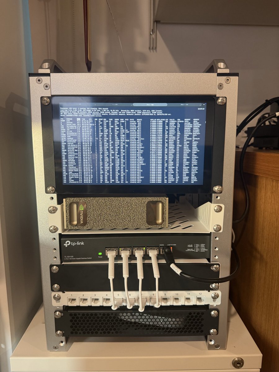 andrew chen tweet media