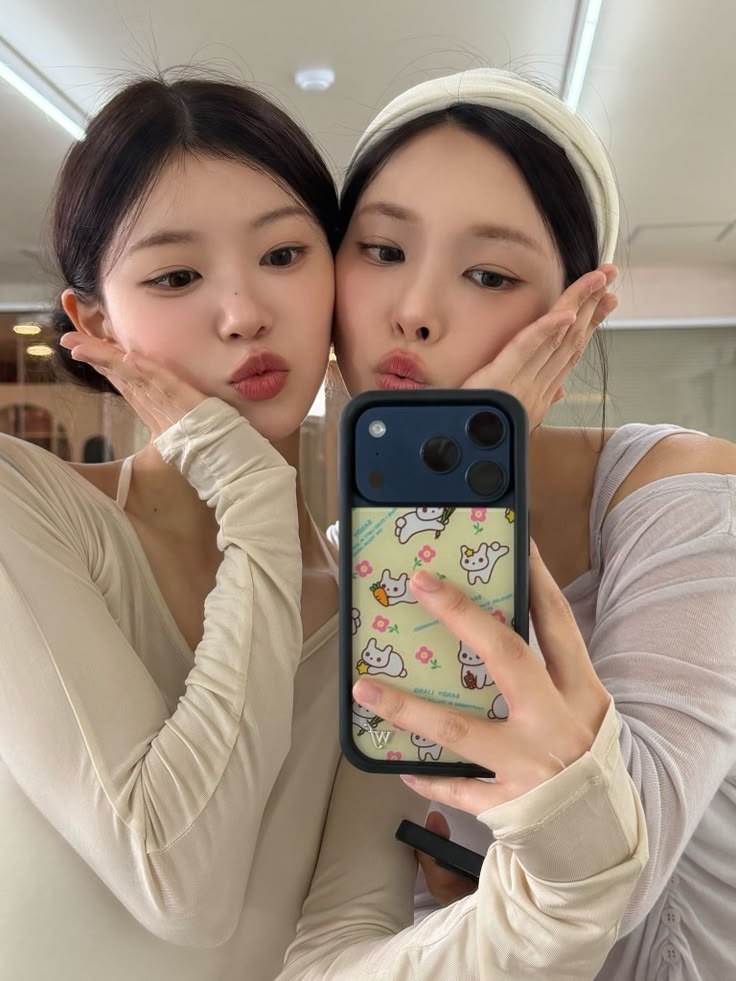 im Lucky girl tweet media