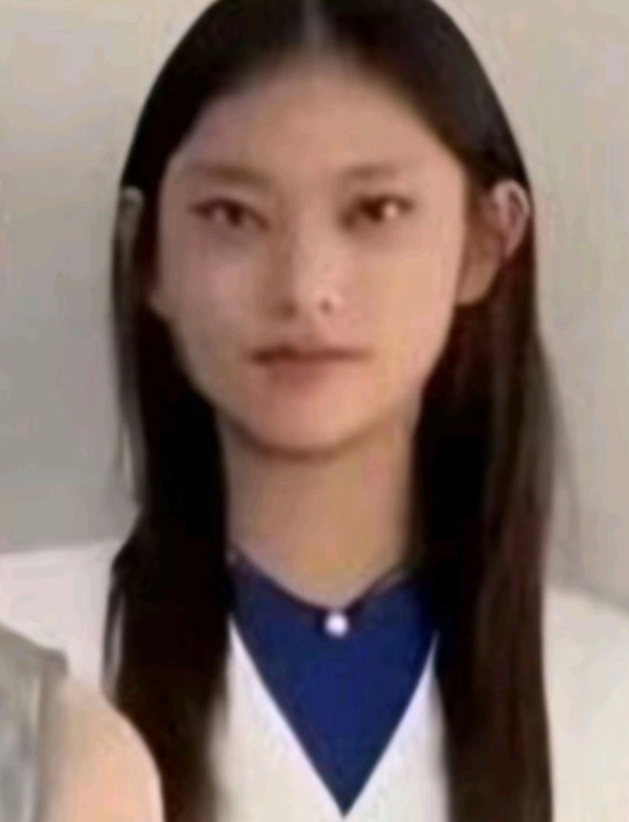 im Lucky girl tweet media