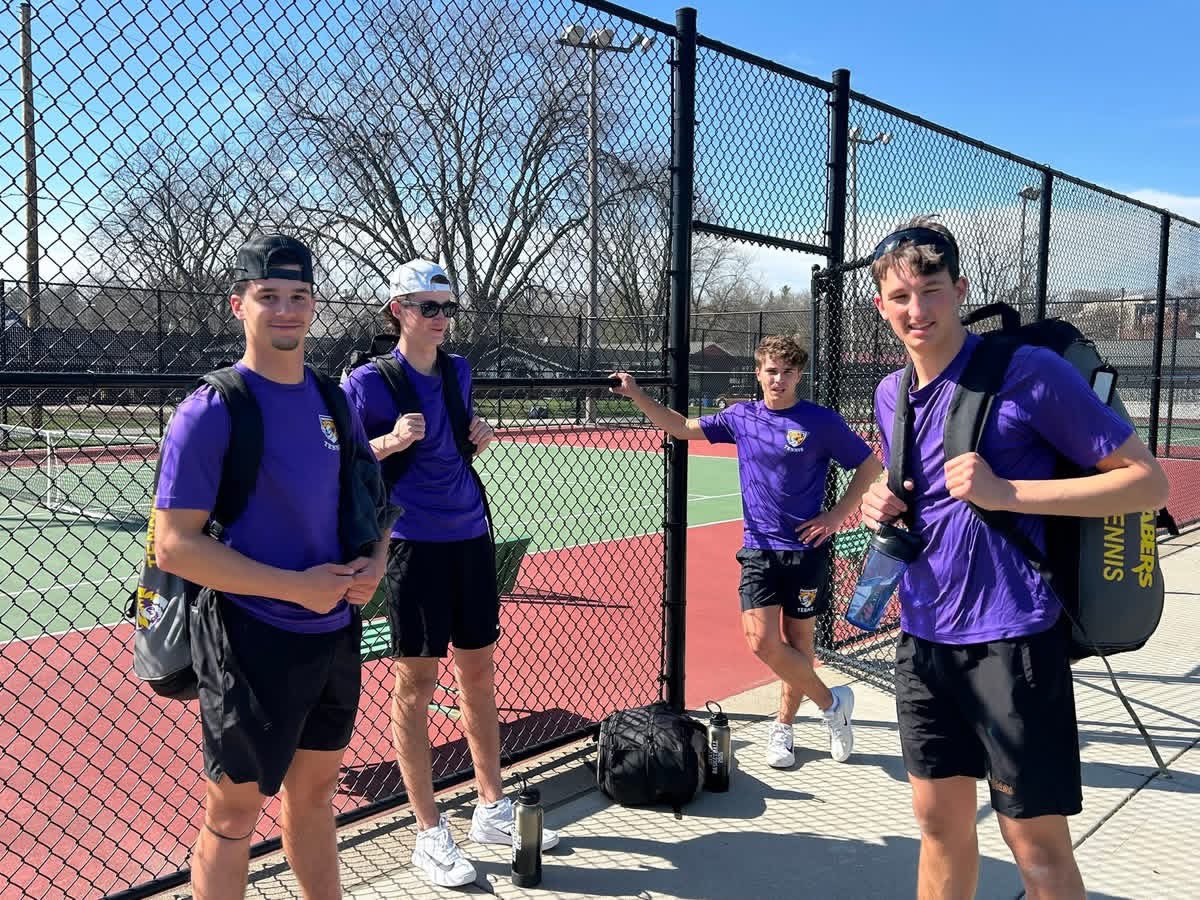 Central DeWitt Tennis tweet media