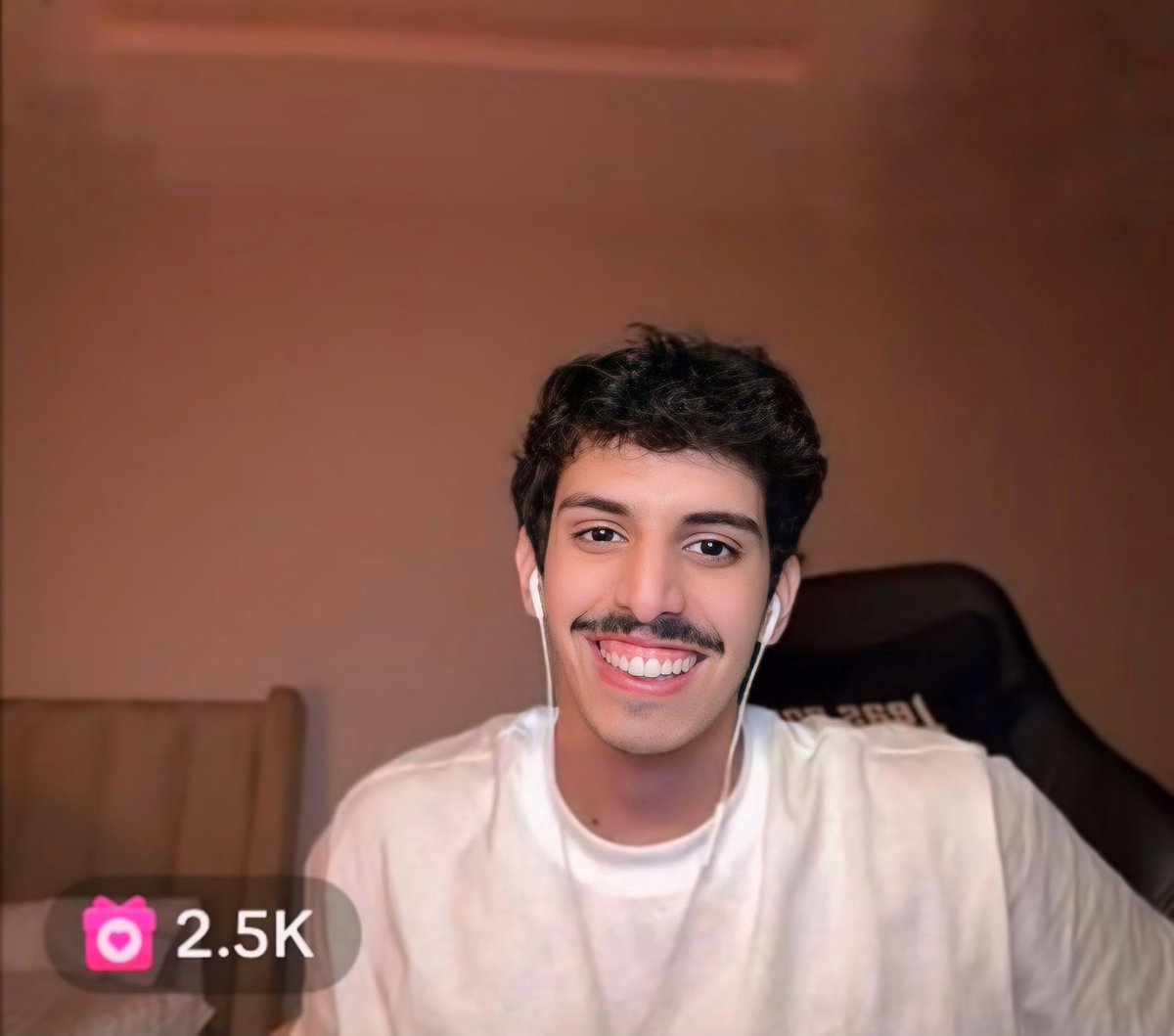 • رام • tweet media