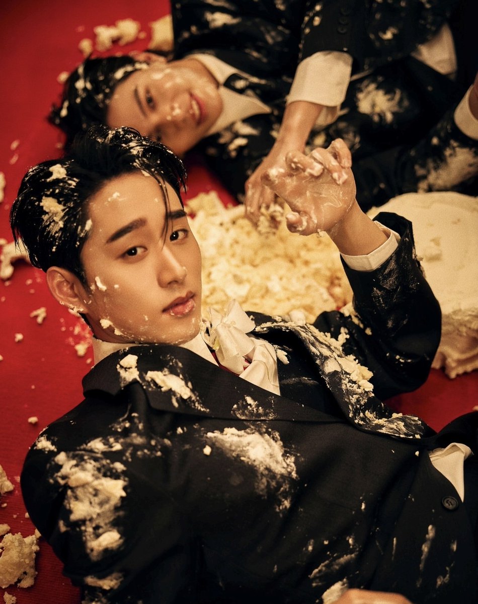 star 🍓🍷 tweet media