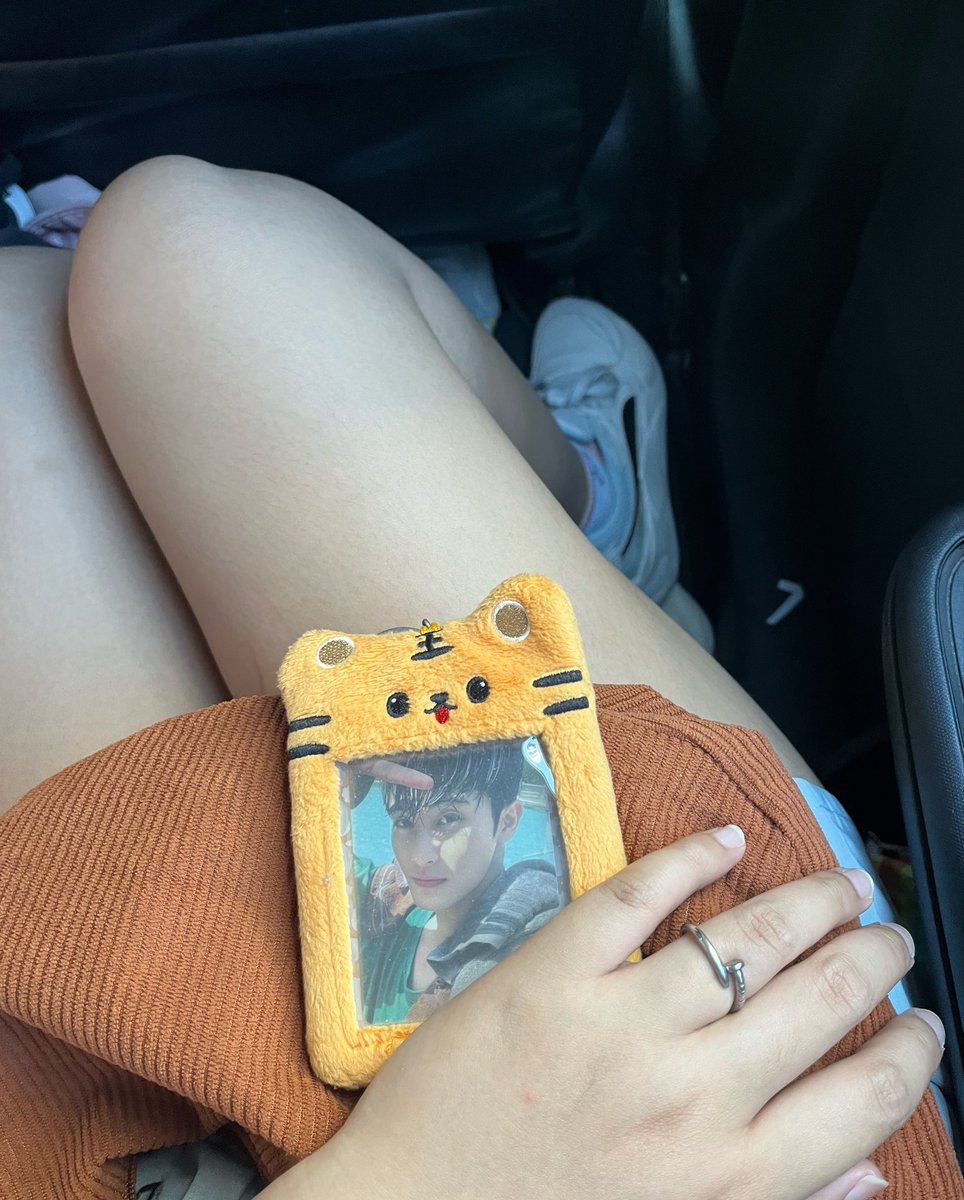 Milkswatermelon's tweet photo. I miss you a little more today. https://t.co/LNV3wLCn6O