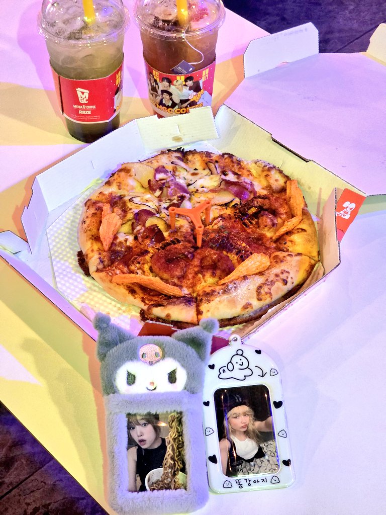 runa_daily's tweet photo. 겨울에 걸맞는 겨울 게이 감상회 💑 https://t.co/pXJZo0SwdP