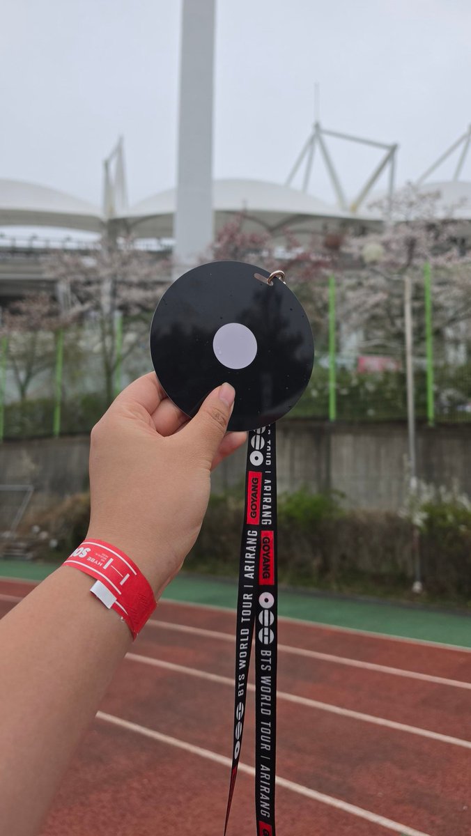 steph ⦿ ☰ ☲ ⟭⟬ᴱ ᴬᴿᴱ ᴮ⟬⟭ᶜᴷ tweet media