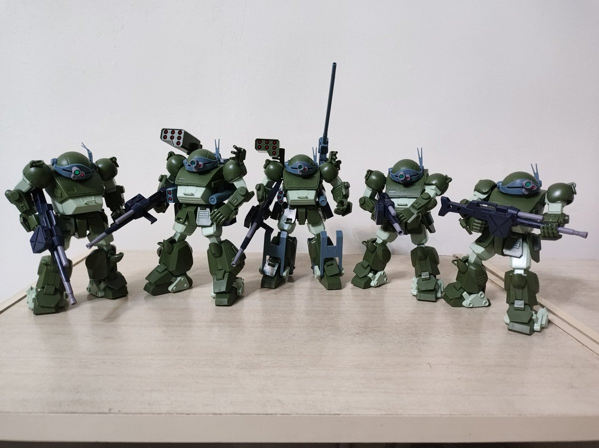 tashia0080's tweet photo. 揃った、突撃小隊

#素組
#装甲騎兵ボトムズ https://t.co/idk8vWSLbf