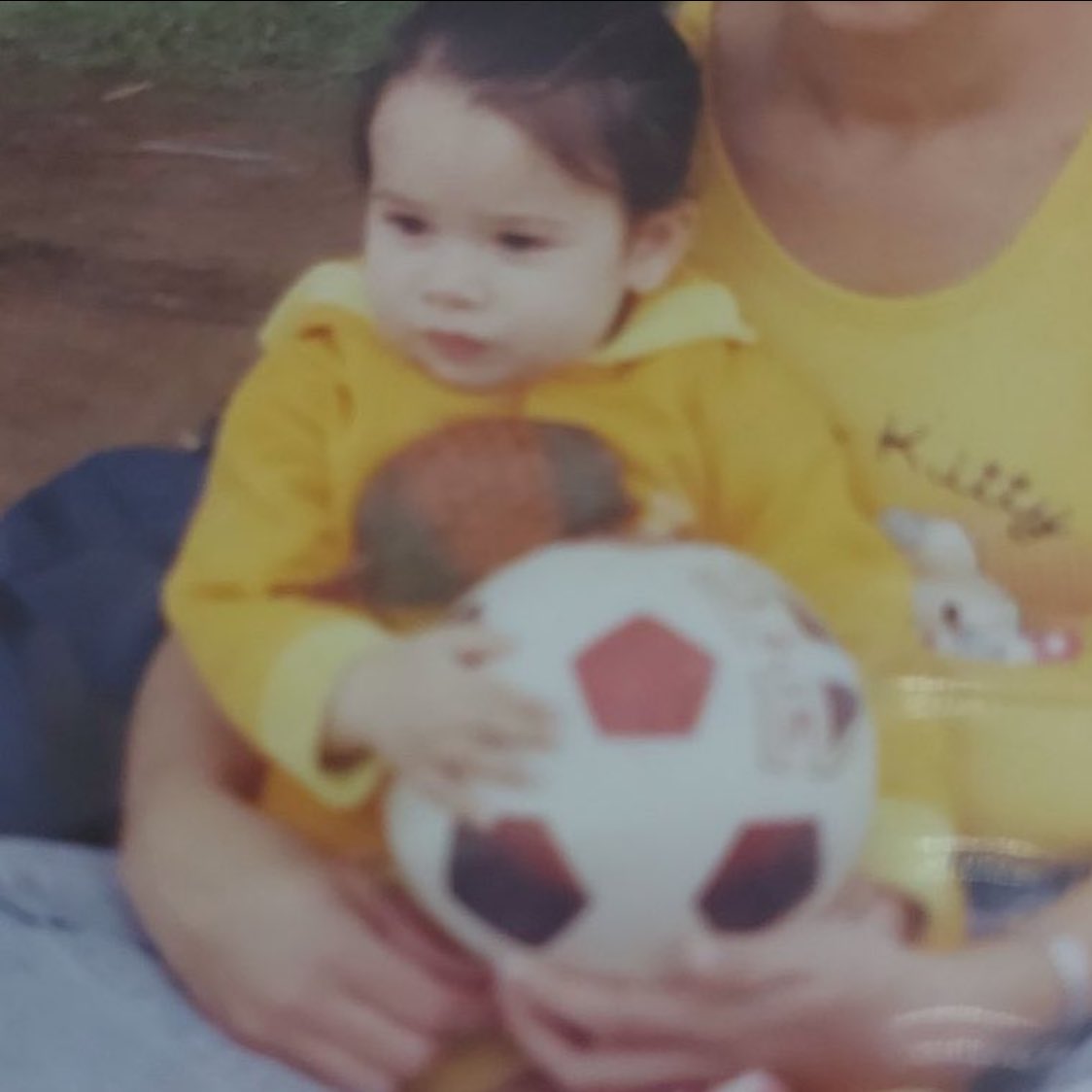 vivi sevEN tweet media