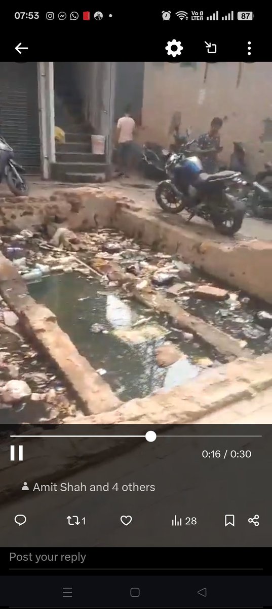 DharamrajM85980's tweet photo. West), वार्ड 151 में BMC के सार्वजनिक शौ
मैंने समस्या को दस्तावेज़ किया है — जनता से अनुरोध है कि इसे देखें, साझा करें और जिम्
@MyMumbaiMyBMC @MumbaiPolice @AshwiniBhide(या BMC के आधिकारिक पेज/मुंबई पुलिस के आधिकारिक पेज)
#BMC #Mumbai #PublicToilet #Chembur #नागरिक_अधिका https://t.co/KREcFjTUqN