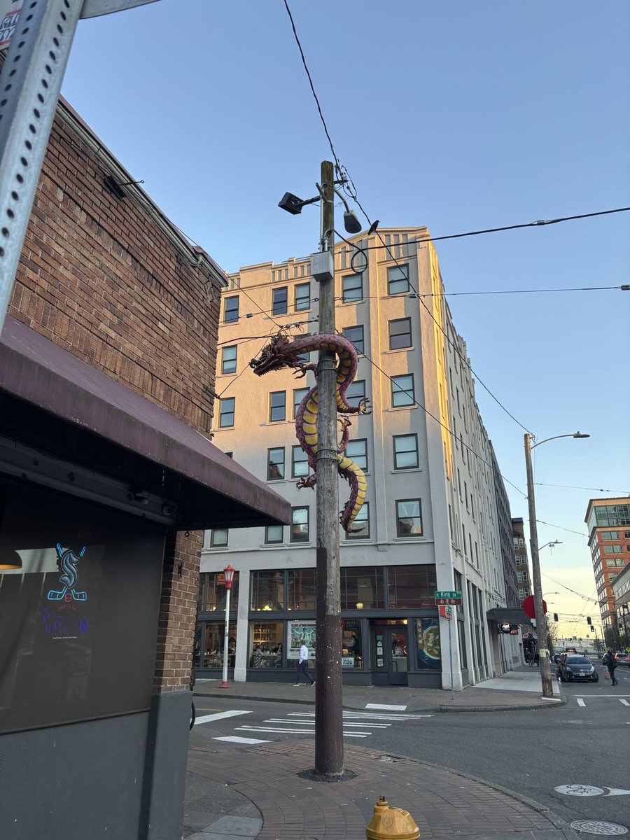 Horned Sphere tweet media