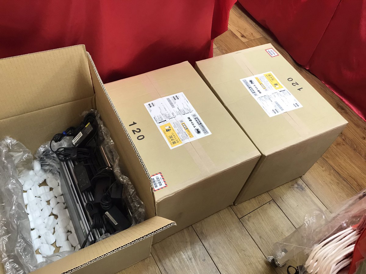 PCコンフル梅田店 tweet media