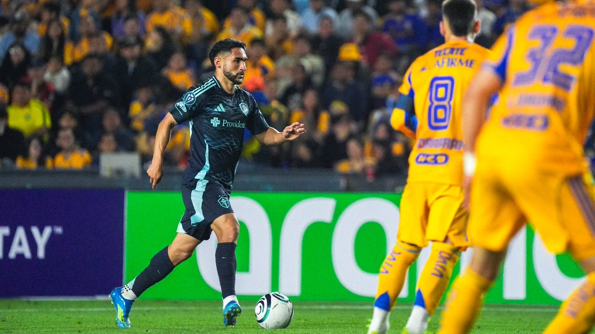 LaDelanteraGoat's tweet image. GRACIAS x el consejo d ver el partido #Tigres vs #Seatlesounders para DORMIR un buen rato sin perder nada pero #Guido #Pizarro a "mejorado" a ese equipo😴y salgan "expertos" diciendo q #LigaMx es "superior", #Correa ese DIZQUE "dt" NO SABE TENER DELANTEROS, MEDIOS, DEFENSA Y MÁS