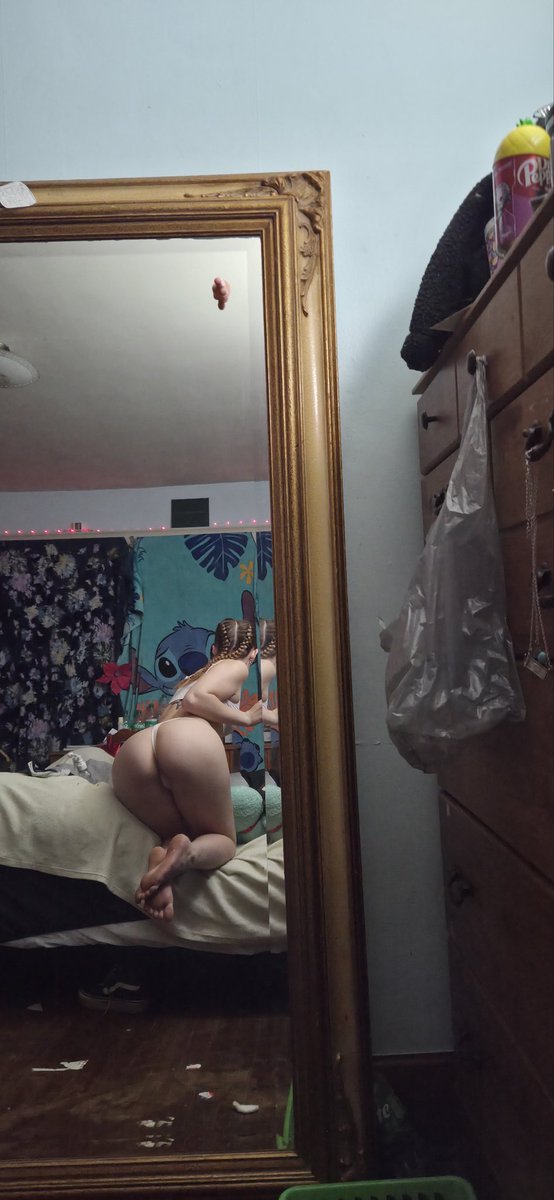 😝😝