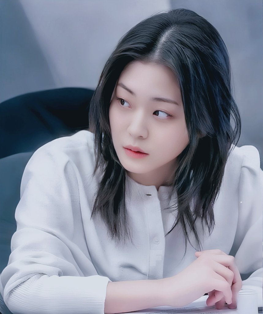 크레용🖍️🍧 tweet media