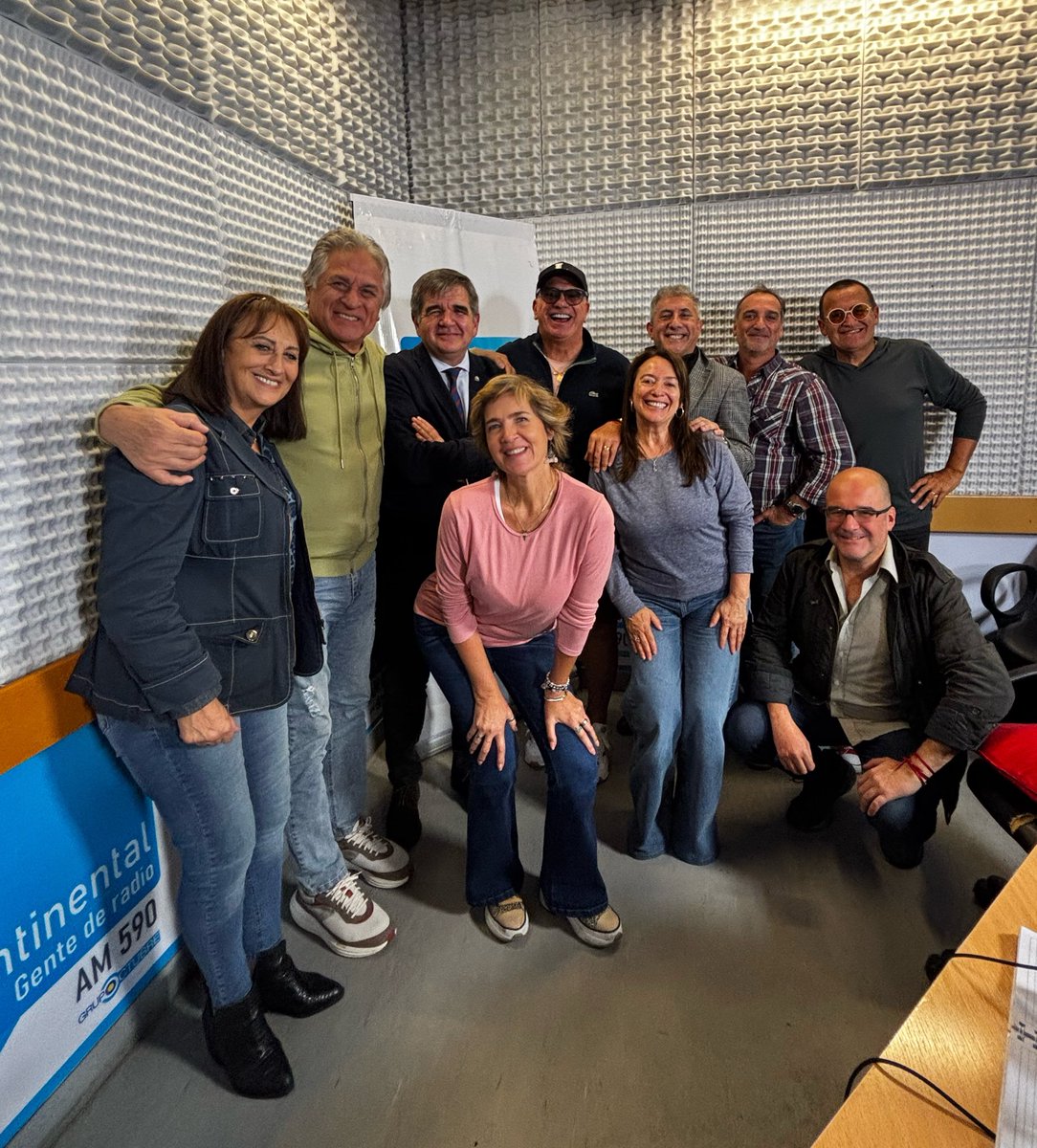 Gracias a Fernando #Mancini590 y a todo el equipo de 🎙️ <a href="/Continental590/">Radio Continental AM 590</a>🇦🇷, incluido el gran <a href="/ubaldofillol/">Ubaldo Fillol</a>, por recibirme en el programa de esta mañana.