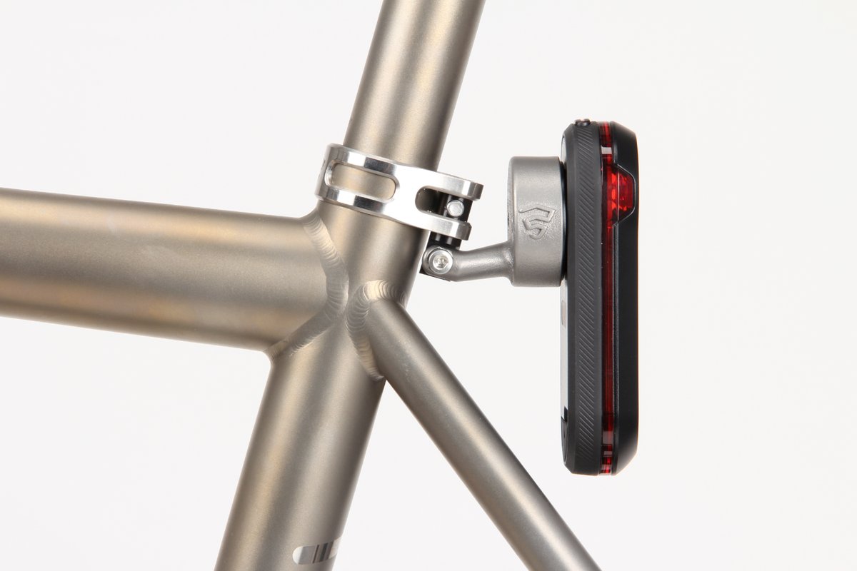 SILCAvelo's tweet photo. #SILCA Titanium 3d Printing capabilities are nearly limitless big or small! We are always stoked to see what people come up with and how we can help. These @fireflybicycles Ti radar mounts are a great example of that! Available directly from them! https://t.co/rYJm5OxPhc