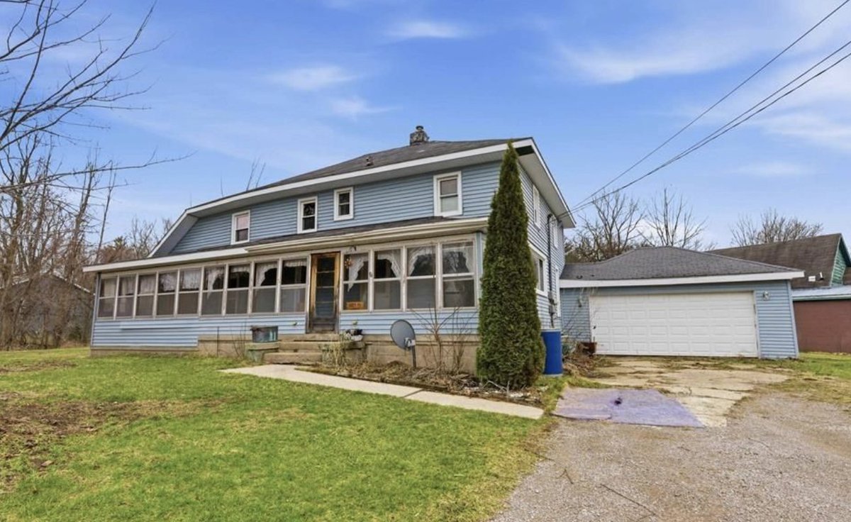 oldhouseunder50's tweet image. $115K. #Michigan #home on an expansive two- #acre lot.  countrylifedreams.com/c-1883-michiga…