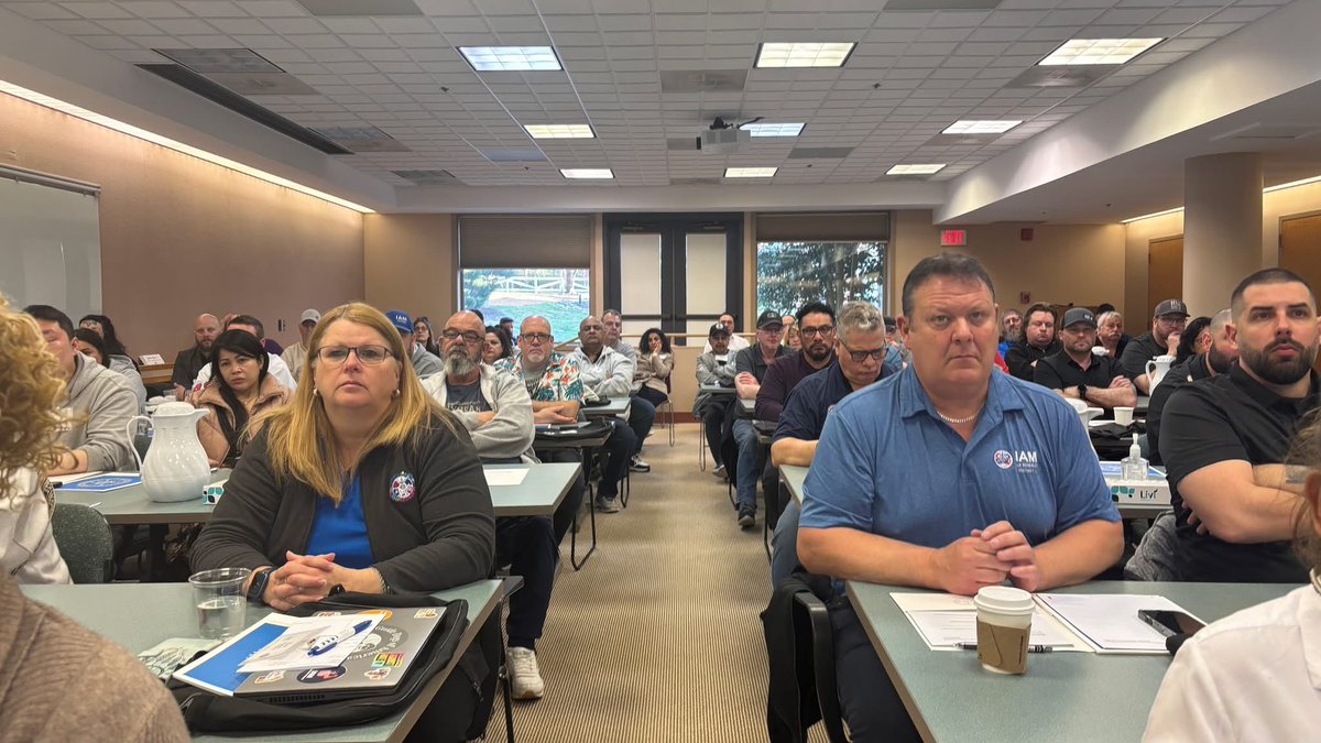 IAM Canada – Jour 1 de la Conférence sur l’action politique de l’IAM Canada iam140.ca/?p=33713&lang=… #IAM #syndicat #travail #D140 #canada #PAC #cdnpoli