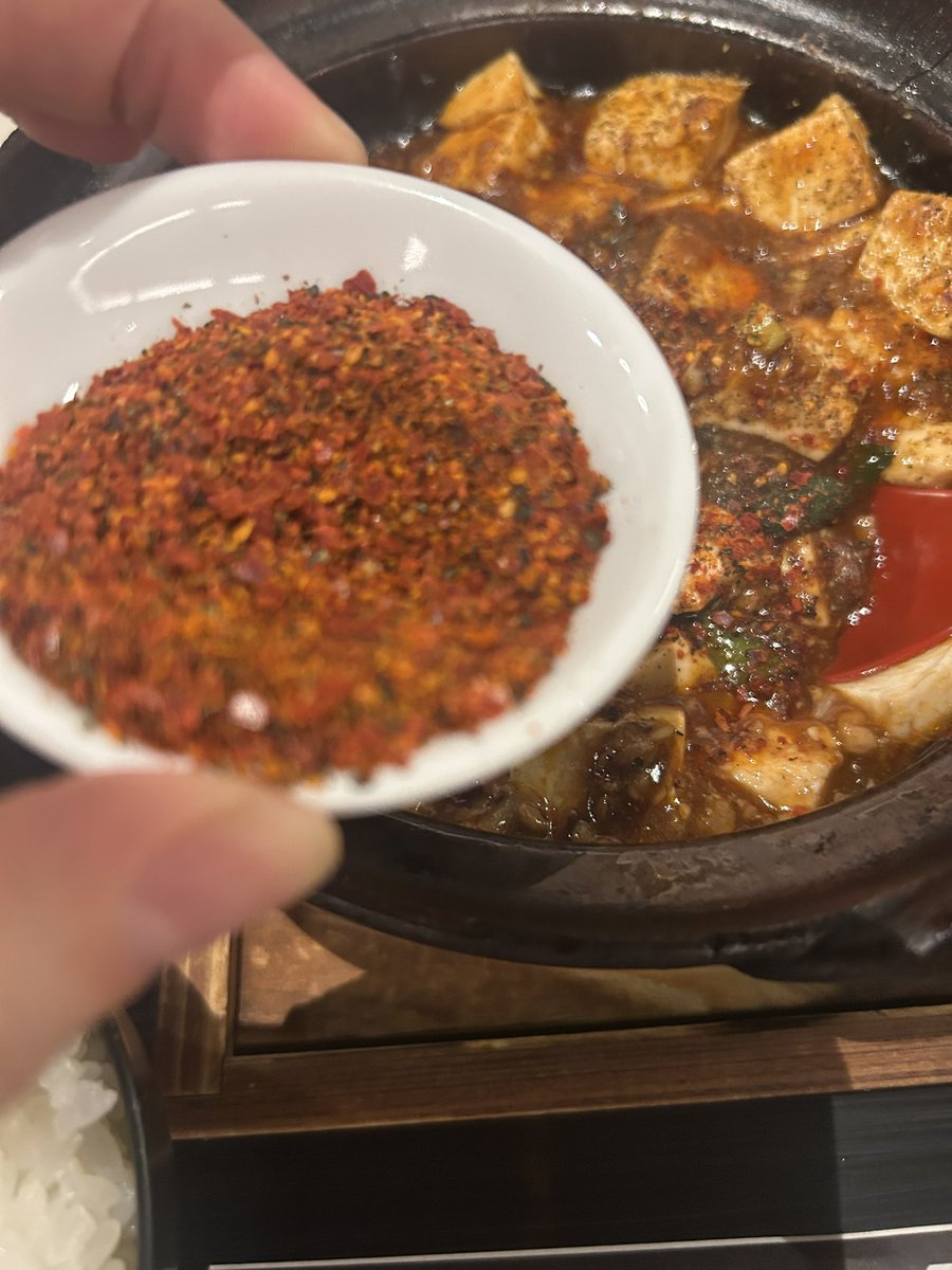 クソニワイン tweet media